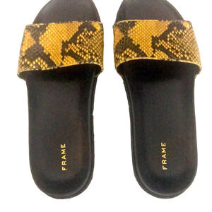 Frame Le Osborne Black Brown Python Embossed Leather Pool Slides size 39.5 / 8.5